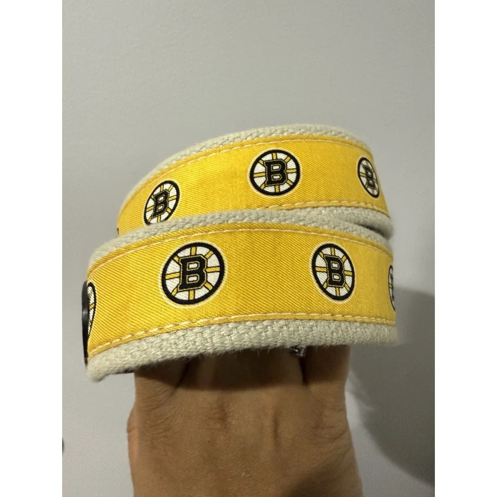 Vineyard Vines Boys NHL‎ Hockey Boston Bruins Yellow Belt Size 32 37.5